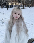오지은 Ji eun’s Instagram profile post: “지니 찾기 ☃️❄️☃️ 눈 펑펑온 다음날 눈 다녹고 사진찍기 ㅎ-ㅎ 요즘 렌즈... 