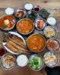 부담 없이 한끼하기 좋은 소문난 집이죠 #광주맛집 #신안동 #진식당 이... 부담 없이 한끼하기 좋은 소문난 집이죠 #광주맛집 #신안동 #진식당 in... 