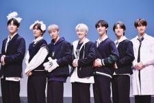 Pin page Pin av ❁alice❁ på ATBO(에이티비오) i 2024