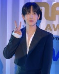 🤭 @yim_siwang 헤 @jslstudio_leejaesun 메 @jslstudio_jisun 스 @eunminni_ii #제이에스엘스튜디오 #지선재선 #임시완 #2024mama