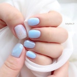 🤍🥛 ⠀ #다혜킴네일_우유마블 @inskorea.official #베베갸르숑 5월 아트 업로드 되어야 할인가 적용… | Nails, Beauty