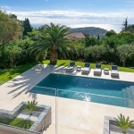 Pin de Mj Chang em 양평 | Arquitetura casas, Casas com piscina, Casas