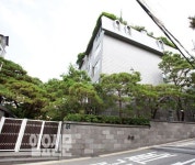 단독취재 이호림 전 OB맥주 사장 양귀애 전 대한전선 명예회장 집에 산 까닭 | 일요신문