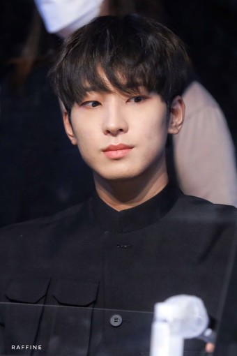 원우🏻️Raffine on Twitter | Oppas, Coreanos 원우🏻️Raffine on Twitter | Oppas, Coreanos