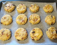 견과류 듬뿍 넣은 건강 스콘 만들기