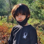 9살인데 벌써부터 ‘꽃미남’ 포스 풍기는 ‘기생충’ 다송이 근황 - 인사이트 | Cute kids, Asian kids, Cute little boys