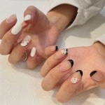 Halloween nail 👻🕷️🪡 . . . . . . . #nail#gelnail#ネイル... 젤네일#네일아트#privatesalon#プライベートサロン#武蔵新城#溝... 