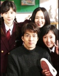 물꽃마을 사람들 People of the Water Flower Village (2004)