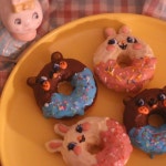 베니케이크 Benny Cake on Instagram: “장난감같은 베베&니니 도넛🍩 오늘 새벽에 유튜브 영상 업로드 될 예정이에용... 