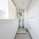 울산시 울산삼산푸르지오 인테리어, 화이트 톤의 아일랜드로 완성한 대면형 주방 32평 | LX Z:IN