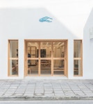 Monochrome | AIM Architecture | 소매점 디자인, 상점 전면 디자인, 점포 디자인
