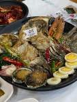 명동게장 - 경도리조트 한정식 / 백반 / 정통 한식 | 맛집검색 망고플레이트 - 2021 | 식품 아이디어, 음식, 한식