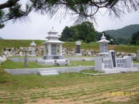 안성 묘역공사 (경주 이씨) | 조각, 경주