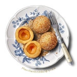살구가 들어간 감자만두? 완자?🤔 살구 대신 자두나 콤포트를 넣… | Food, Cute food, Food illustrations