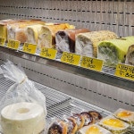 주소 : 전남 해남군 해남읍 남부순환로 5 정하메디컬센터 102호 영업시간 : 7:30 ~ 22:00 전화 : 061-533-0085 주차장 있음 포장 가능, 제로페이 가능... 