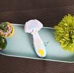 아가들 그루밍 쉐드킬링 브러쉬로 빗질 숑숑!  세라믹 블레이드로 녹슬지 않고, 블레이드가 직접 피부에 닿지 않아 안전한… | 애견용품, 세라믹... 