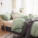 The Softy Pom Pom Green Bed Set in 2021 | Green duvet covers, Green bedding, Green duvet