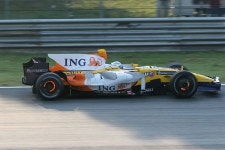 Renault f1 de 77 à 85 ; de 02 à 11 et de 16 à ...에 있는 laurent tassin님의 핀