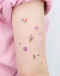 #미니타투 #타투 #팔타투 #작은타투 #꽃타투 #tattoo #minitattoo #flowers #koreatattoo … | Minimalist tattoo, Subtle... 