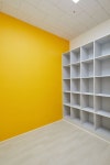 귀여운 컬러와 화이트의 깔끔한 조합으로 완성된 47평 태권도장인테리어 in 2022 | Shelving unit, Bookcase, Shelves