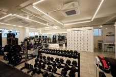 에스인핏_소형 pt피티샵 공사 마감현장 | Gym interior, Interior design, Design
