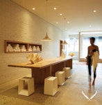 One Hot Yoga is a sleek, stylish, architect-designed hot yoga... om-light practice. The studio … | 명상실, 인테리어, 디자인