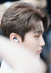 달빛한모금 on Twitter | Golden child, Diamond earrings, Moonlight