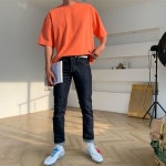 맨토리 on Instagram: “스튜디오가 창고가 되어가고 있네..😂” | Outfit inspo, Fashion, Normcore