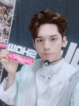 RT @showchampion1: 진짜 대박 정말 완전 리얼 헐 잘생긴 우리 #워너원 #옹 좀 보고가세요 (#쇼챔 심장 #옹성우 때문에 너무 시끄럽다... 