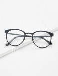Pin by 아나 💛 on dressing room | Fashion eye glasses, Glasses trends, Glasses fashion
