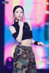 Yuna [ITZY on net M Countdown] 230824 | august 2023 - 2023 | 유명인사, 사람, 케이크
