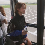 생각보다 너무 다양하게 자주 입게되서 더 좋았던 바람막이 히히히히 고냥고냥 내꼬얐👌🏻 +그리구 우리비비드윤 알죠… - 2021... 