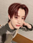 Pin page Ghim của 루아 僕っ子 trên 혁  Hyuk trong 2024 | Jacket nữ
