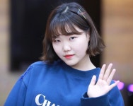 션디는 매일매일 리즈 갱신중👋 ・ @akmu_suhyun #AKMU #악동뮤지션 #이수현 #수현 #션디 #악동뮤지션수현의볼륨을높여요 #볼륨을높여요