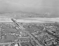 1960년대 양화대교(당시 제2한강교)의 모습. 오른쪽 연기나는곳이 당인리발전소.