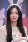 Pin page Pin tillagd av MSDAEGU på Lee Hyunseo 🇰🇷     (이현서) i 2024