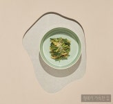 봄이니까 두릅 봄이니까 두릅 | 쿠킹&다이닝 | 매거진 | 행복이가득한집 in 2024 | Magazine