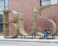 위로의 디자인2_ 버스정류장에서 - 지콜론 BUS STOP / Baltimore, USA | Arkitektur model, Arkitektur, Træprojekter