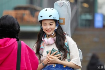 Pin oleh piw di 우다비 di 2023