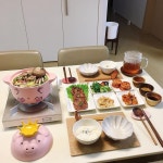 요즘은 뜨끈한 국물 요리가 자꾸 땡겨요! 호호 불어가며 먹으면 속이 따뜻해져서 피로가 쫘악 풀리더라구용🥰 . #식스레시피 (@6recipe)... 