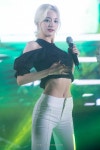 프로미스나인 (fromis_9), 이나경: 2019 KOREA 창원 틴틴페스티벌, 축하공연#1