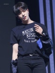 RAVN ONEUS에 있는 sunlight_01님의 핀 | 콘서트, 스테이지, 아기