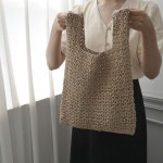 손뜨개 제품 knitting & crochet에 있는 핀