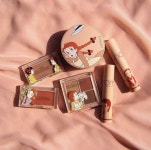 빨강머리앤종합화장품 | Makeup에 있는 Kris님의 핀 | 복숭아 메이크업, 화장품, 빨강머리 앤