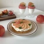 서연 on Instagram: “#syeoni_table Peach party 🍑 복숭아타르트... 다맛이쩡.......이쁘고이쁜🙊 - #복숭아 구매 @100_bs #백년밥상”