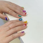햇빛이 쨍한 여름에 하기 좋은 네일🍎🍊🍋🍒 과즙미가 팡팡 6,7,8월 까지 쭈… | Kawaii nails, Modern nails, Precious nails