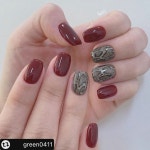 네일아트/부평이달의아트 on Instagram: “#리그램 - @green0411 by @get_multi_repost 겨울에 못한게아쉬워서...❤️그래도 예쁜걸유 송이송... 