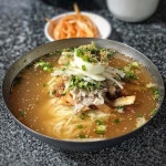 Instagram의 부산맛집 맛있는부산님: “#맛부_특집 #부산의냉면밀면 - 1편 01 구서동 #맛부_가야밀면 _간편없이 ‘밀면집’이라 불리다 한참... 