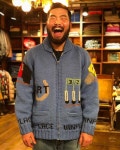 JI Lee(제이아이) on Instagram: “A Stunning 50s Horse Racing Cowichan Sweater.🏇🏻🏇🏻 . . 저희의 새로운 남자형제 폴의 미소는... 