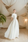아이웨딩 > 브랜드 > 여성예복 > 마샬브라이드_강남점 | Vestidos de boda modestos, Vestidos de fiesta largos con mangas... 